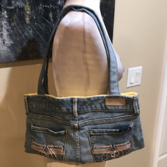 Cute Denim Shoulder Bag/Tote Distressed 7 Jeans with Logo and Yellow Lining - Picture 1 of 7